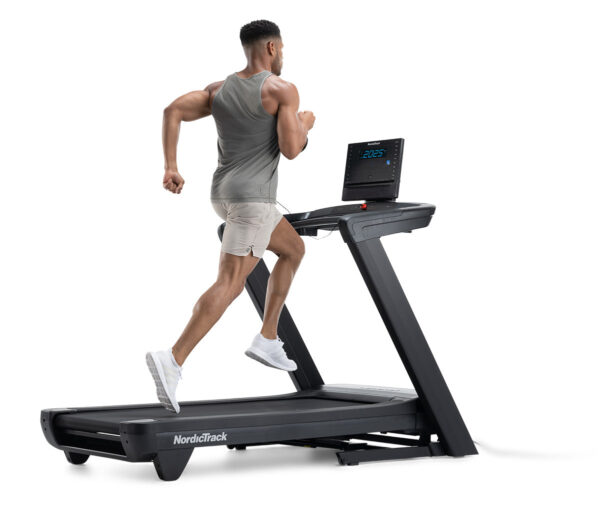NordicTrack_Commercial_LE_Treadmill_man_running_1200x NordicTrack Commercial LE Treadmill